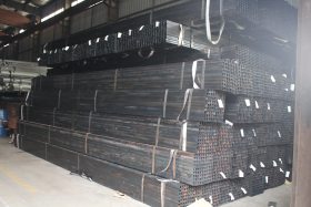 华贸钢管可定做大量黑退管，光亮管，带钢。