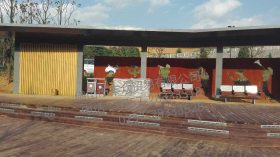 锈红耐候钢实例贵阳盘县湿地公园戏曲广场人物镂空造型锈红文化墙