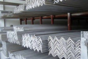 厂家供应 各种规格角钢 Q235B等边角钢 价格便宜 质量好