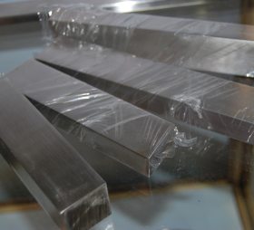 现货供应  国标不锈钢扁钢 供应优质不锈钢扁钢 40*70