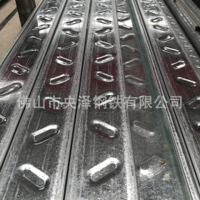 镀锌C型钢钢材库存支持定制 新品价格实惠 厂家直销 公司实力雄厚