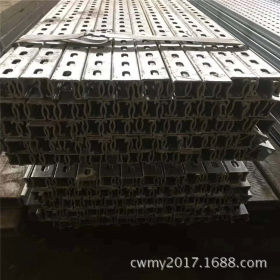 专业厂家生产太阳能光伏支架 配件 镀锌C型钢 镀锌支架