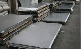 陕西西安镀锌钢板厂家直销西安镀锌铁皮价格。可安客户要求定开，