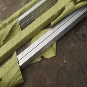 不锈钢方棒材质齐全大直径的方棒可按客户要求的尺寸切割出售