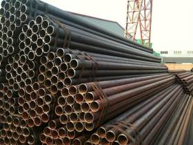 厂家生产焊管，天津金炎淼钢铁。