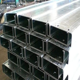 订做加工镀锌C型钢 钢结构用镀锌檩条 厂房用c型钢檩条规格齐全
