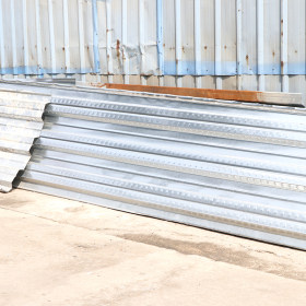 多规格楼承板经销公司 山东临沂钢铁楼承板按加工制作688-750型