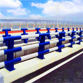 防撞护栏 供应安装 真材实料 安装快捷 服务周到 定制样品